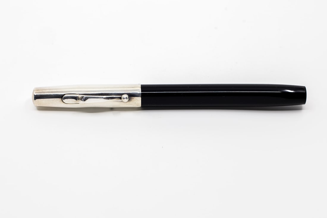 WS Hicks Fountain Pen Black Hard Rubber & Sterling (1 of 3)