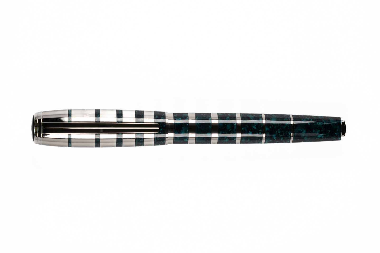 Montblanc George Bernard Shaw LE Fountain Pen (1 of 5)