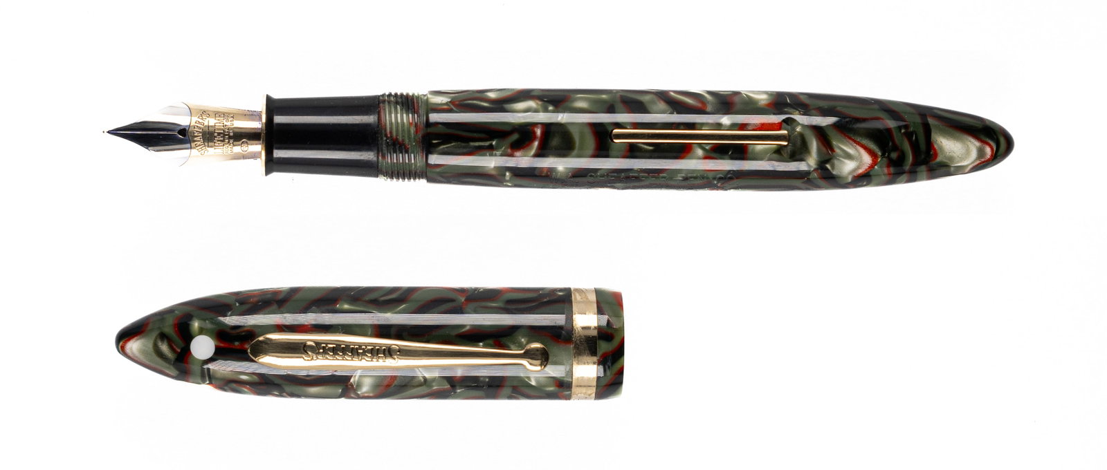 Sheaffer Balance LE Fountain Pen, Boxed: Sheaffer Balance limited edition fountain pen, with box, outer box, papers and ink. Sheaffer’s Balance pen was a large leap from their flattop model of the 1920’s and was quite popular during the 