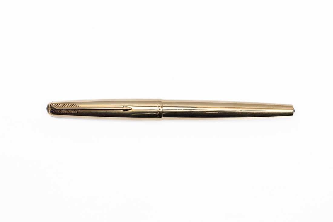 Parker 61 Presidential Solid 14K Gold Fountain Pen (1 of 6)