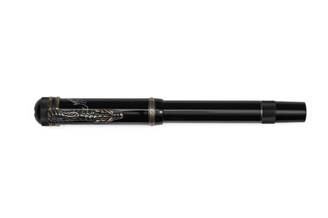 Montblanc Imperial Dragon Limited Edition Fountain Pen (1 of 5)