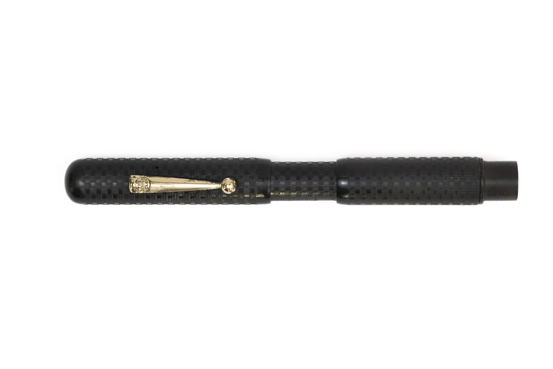 Moore Non-Leakable #7 Hard Rubber Safety Fountain Pen (1 of 3)