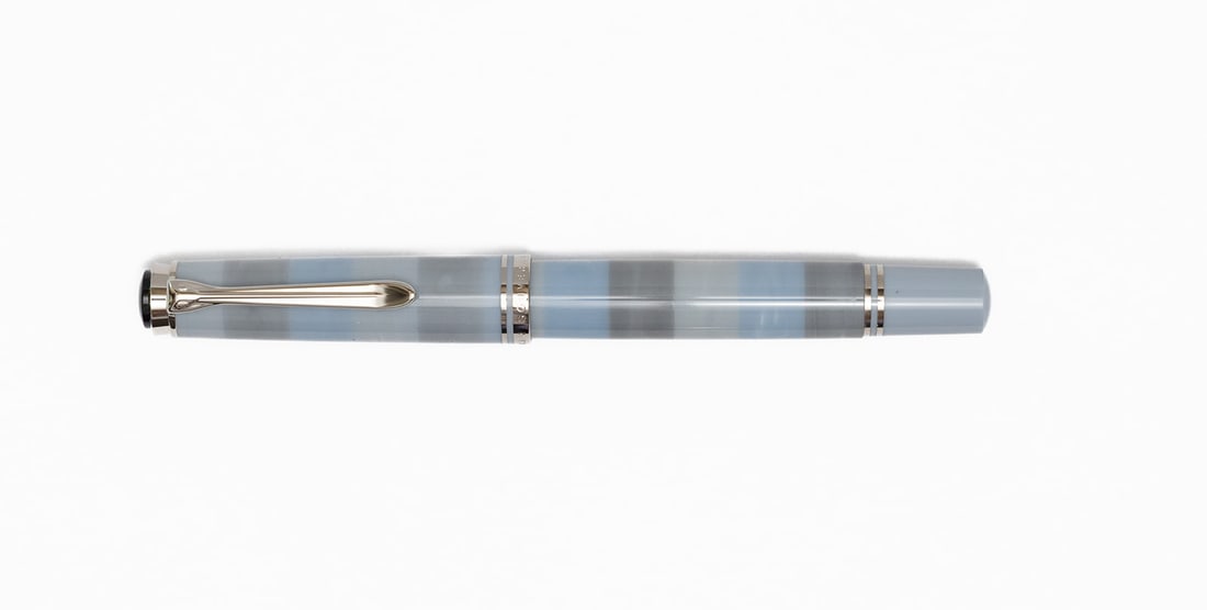 Pelikan M620 Place De La Concorde SE Fountain Pen, Boxed (1 of 4)