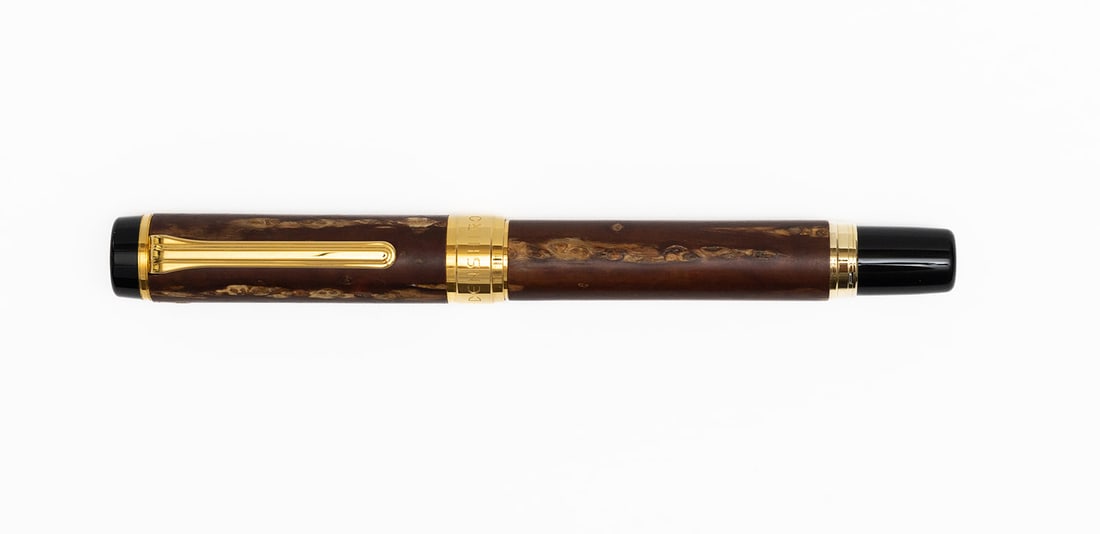 Sailor Precious Wood Kabazaiku Cherry Bark Fountain Pen (1 of 5)
