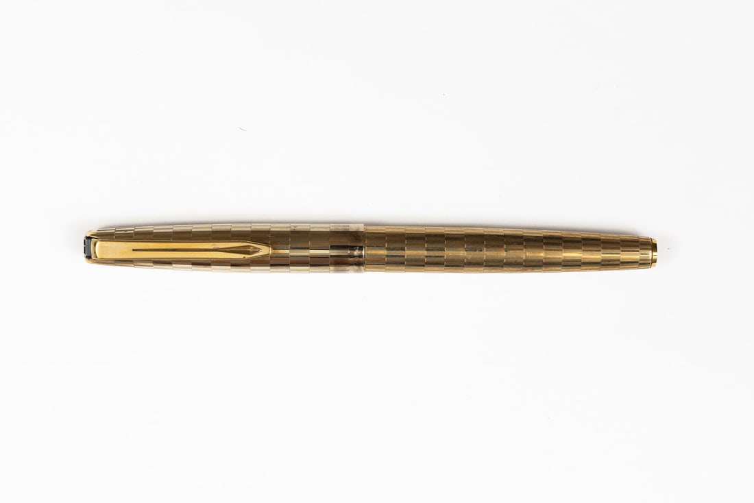 Aurora 98 GL Grand Lusso 8K Solid Gold Fountain Pen (1 of 3)