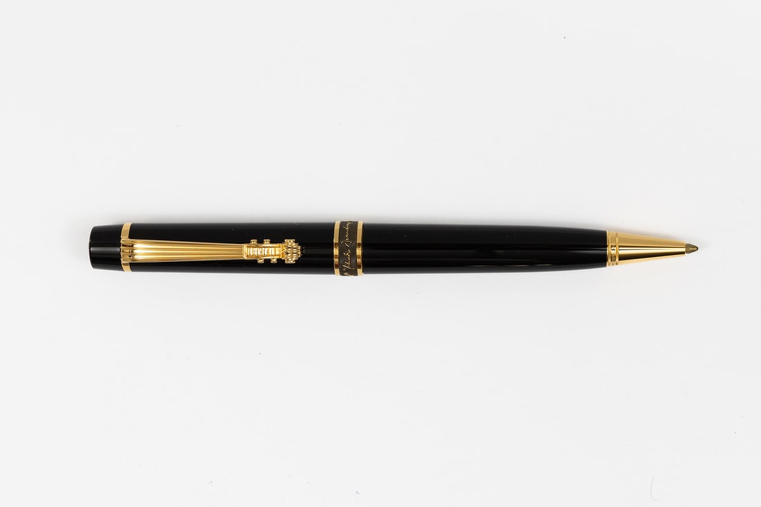 Montblanc Yehudi Menuhin Donation Series Ballpoint Pen (1 of 2)