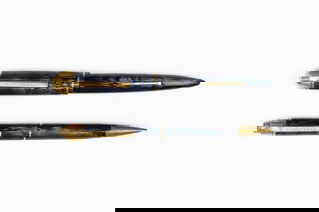 Wahl Eversharp Blue Moire Skyline Fountain Pen Set, Flawed: Wahl Eversharp Blue Moire Skyline fountain pen set. The Skyline was designed by Henry Dreyfuss, known for his streamlined locomotive designs, the Skyline captures these design elements in pen form. Th