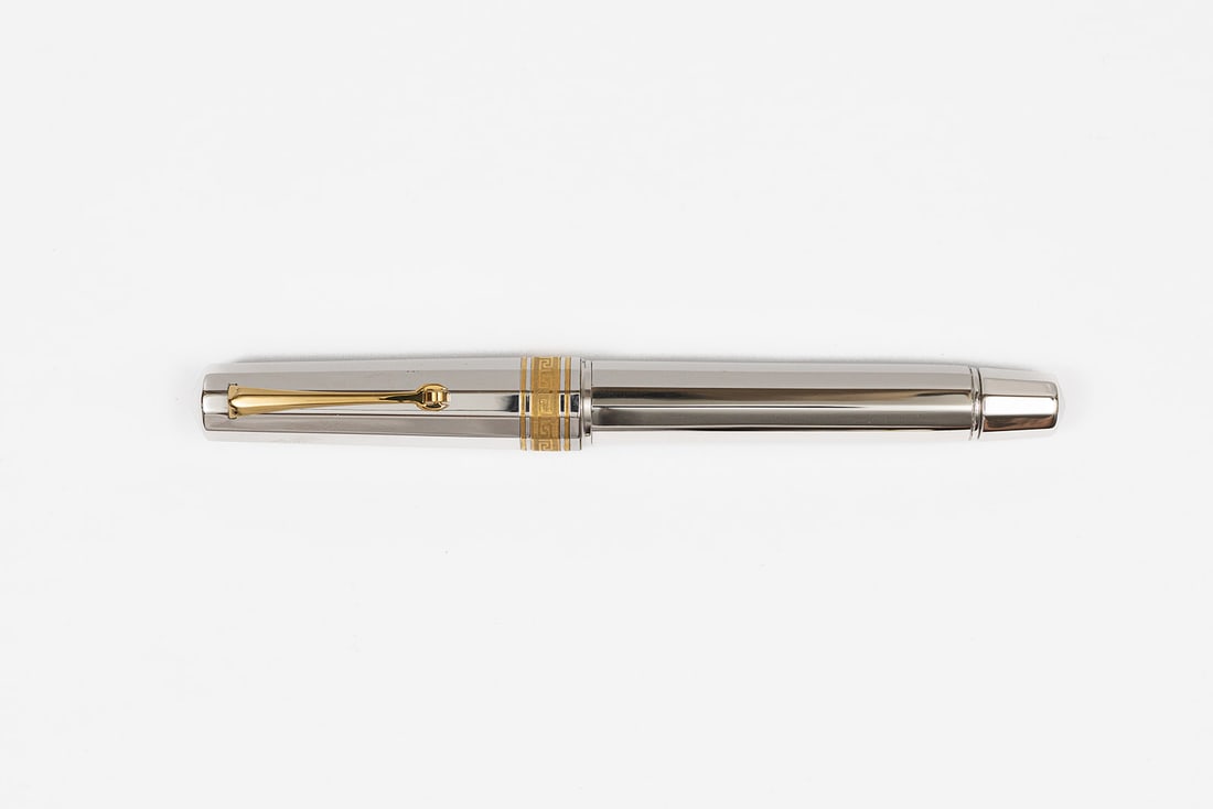 Omas Paragon Sterling Silver Rollerball Pen, Boxed (1 of 3)