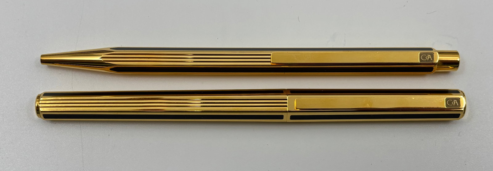 Caran d'Ache Laque de Chine Gold Rollerball & Ballpoint Pen Set (1 of 3)