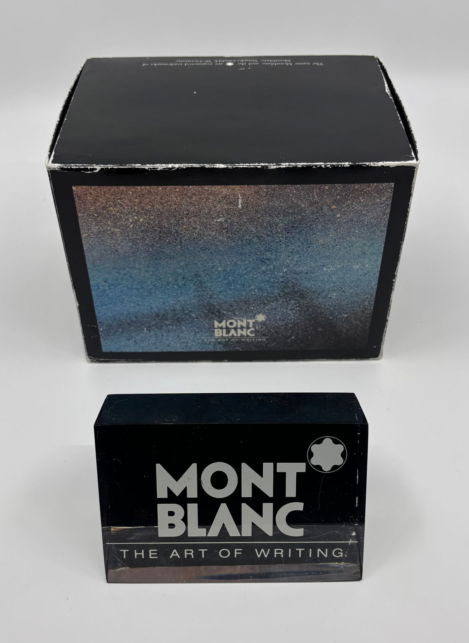 Montblanc 19146 Fountain Pen Desk Base, Boxed - 2