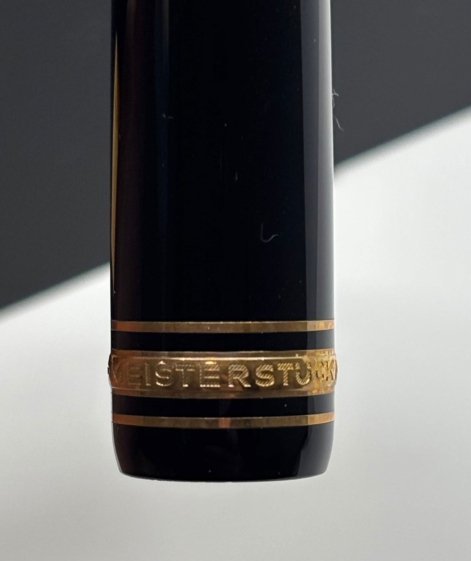 Montblanc 19146 Fountain Pen Desk Base, Boxed - 4