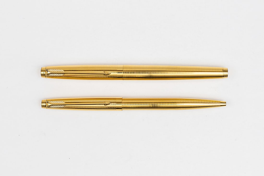Parker 75 Insignia Gold Filled Fountain Pen & Ballpoint Set, OBB Nib (1 of 4)