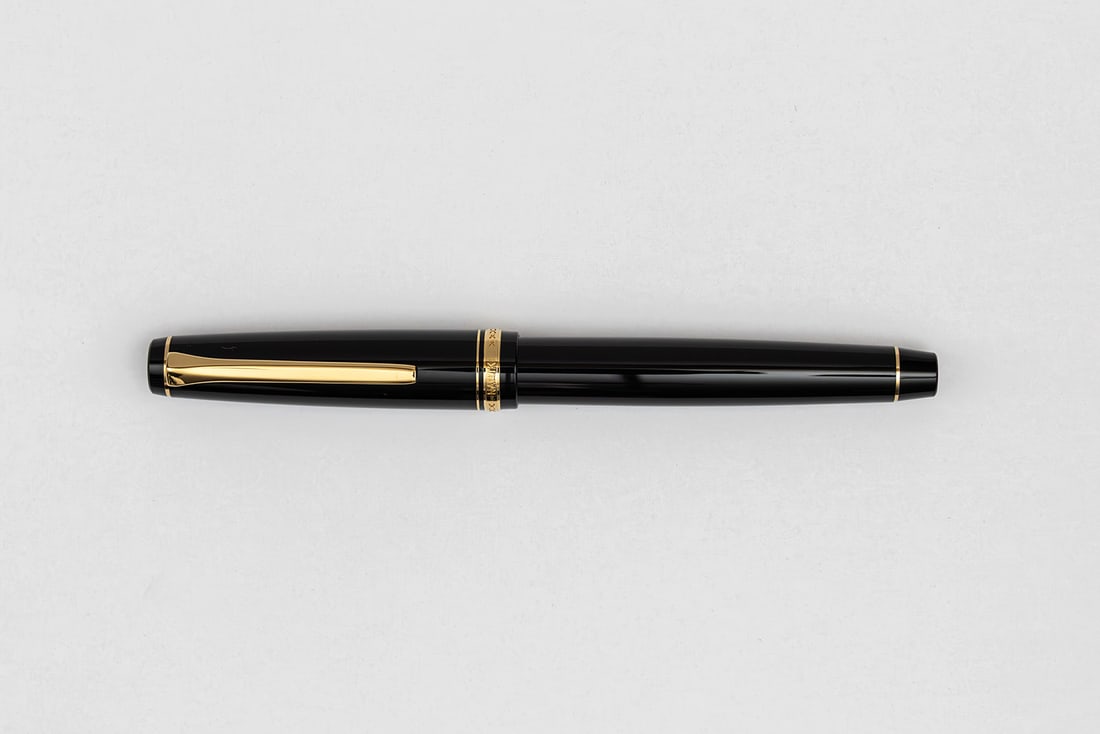 Pilot Namiki Falcon Nib Fountain Pen (1 of 3)