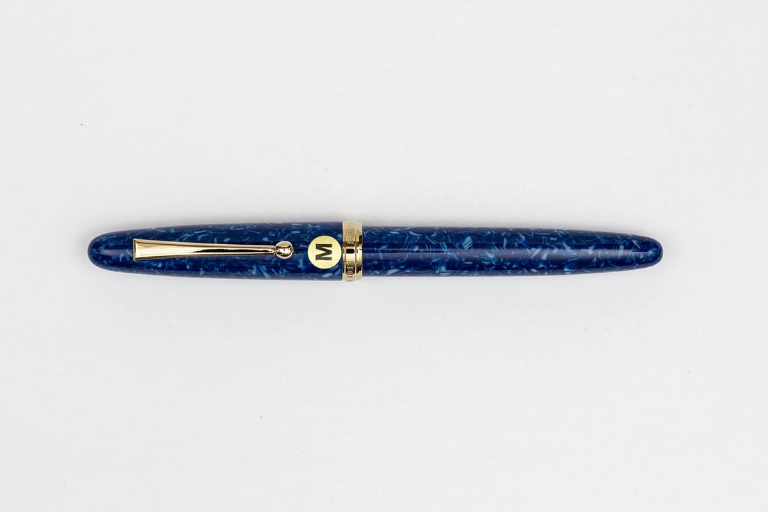 Sailor Magellan Lapis Blue Fountain Pen (1 of 3)