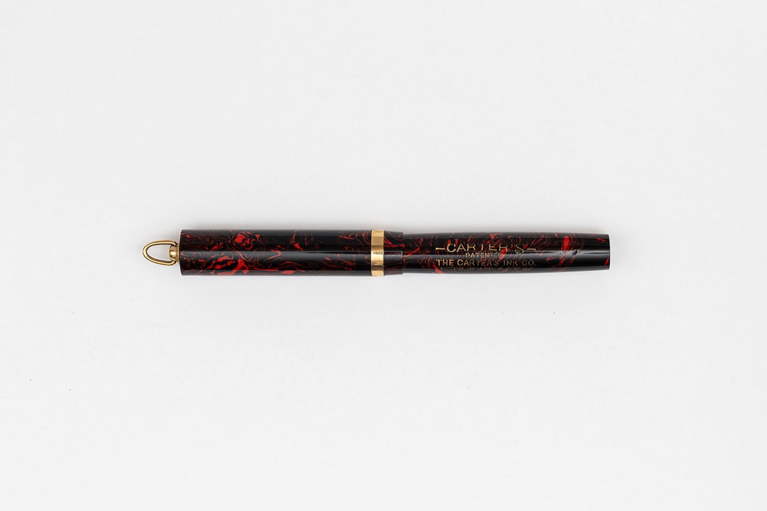 Carter 4233 Red-Black Mahogany Celluloid Fountain Pen (1 of 3)