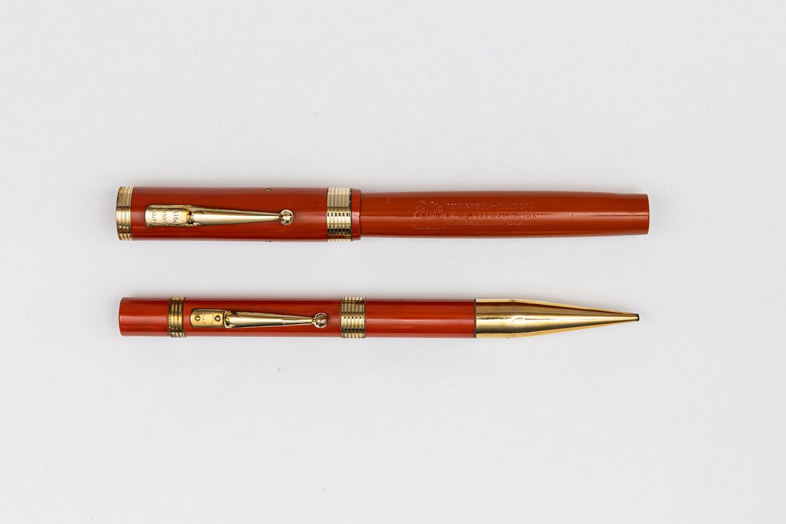 Mabie Todd Swan Red Hard Rubber 46 Eternal Fountain Pen Set (1 of 3)