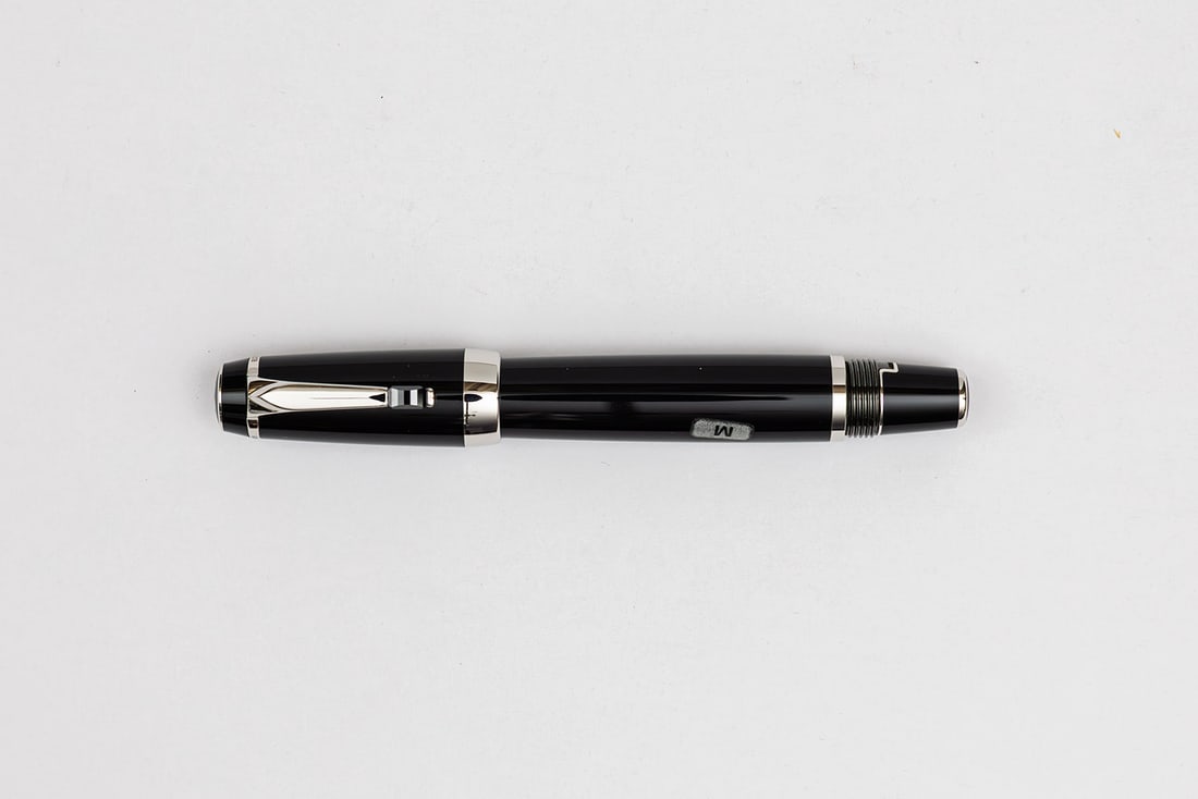 Montblanc Boheme Noir Fountain Pen, Boxed (1 of 4)