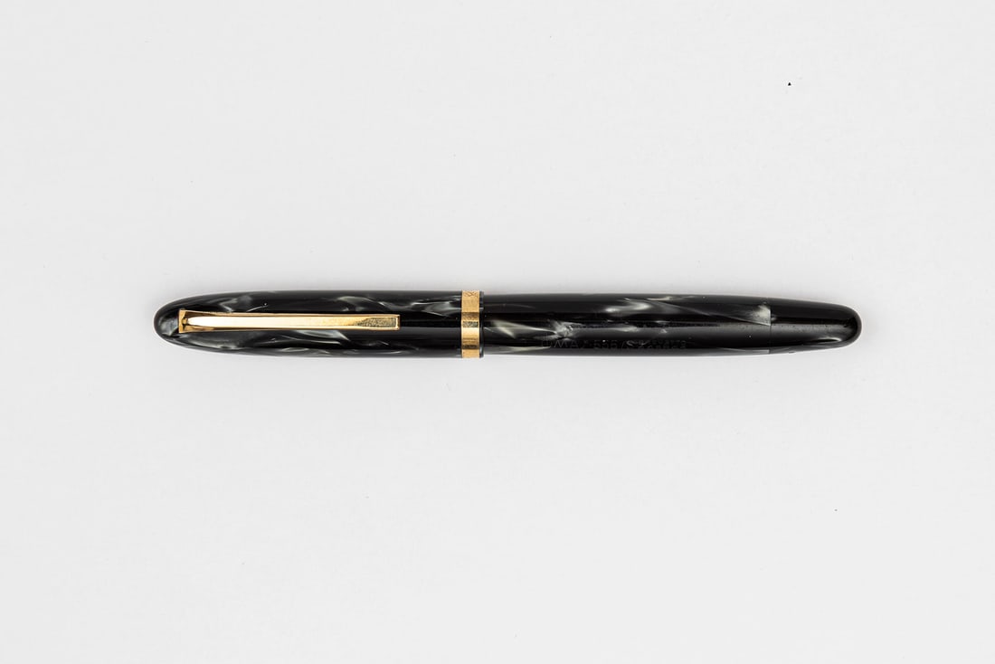 Omas 555/S Grey Marble Fountain Pen (1 of 3)