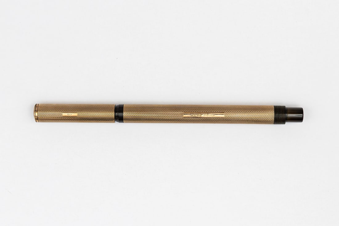 Onoto De La Rue Solid 9K Gold Barleycorn Overlay Fountain Pen (1 of 3)