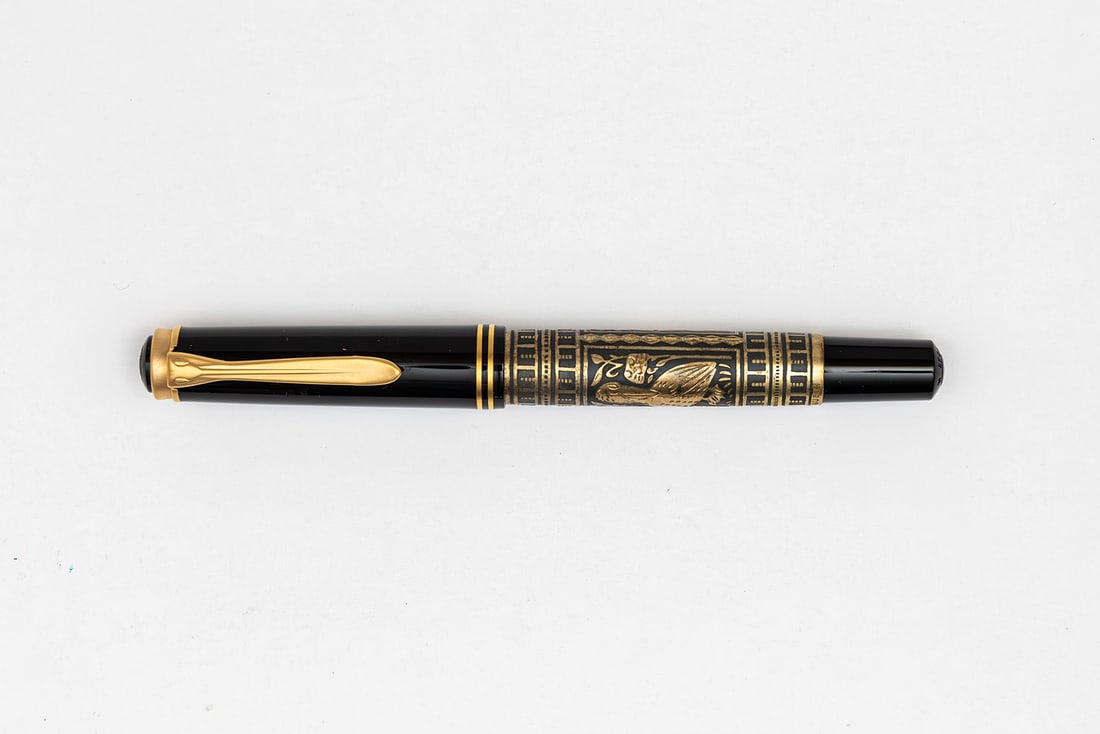 Pelikan M700 Toledo 24K Plate Vermeil Fountain Pen, Boxed (1 of 3)