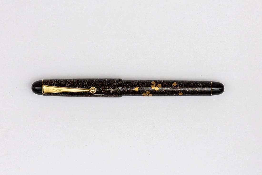 Pilot Namiki FK Sakura-Fubuki Cherry Blossoms Maki-e Fountain Pen (1 of 3)