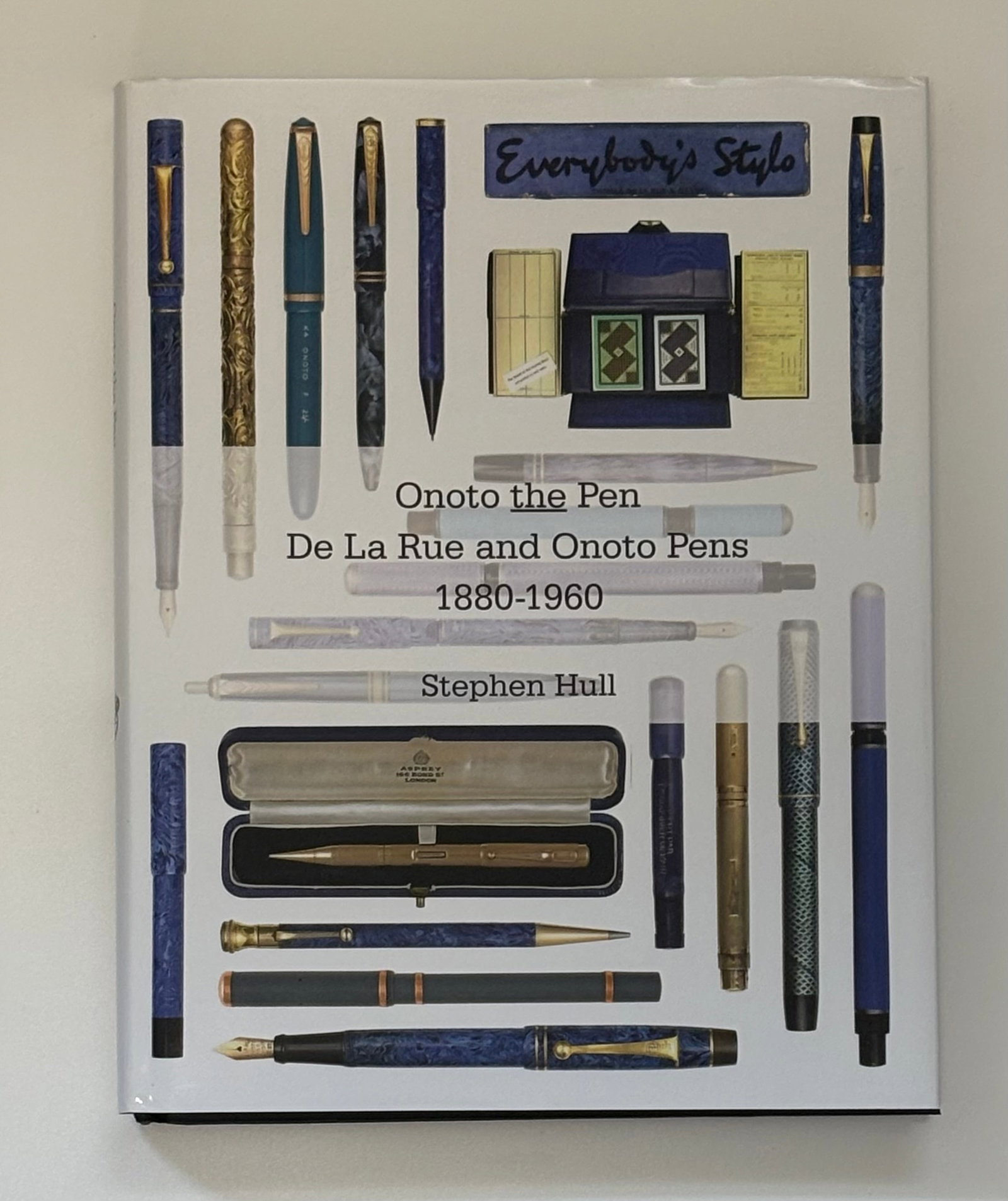 Onoto The Pen, De La Rue & Onoto Fountain Pens Book by S Hull (1 of 3)