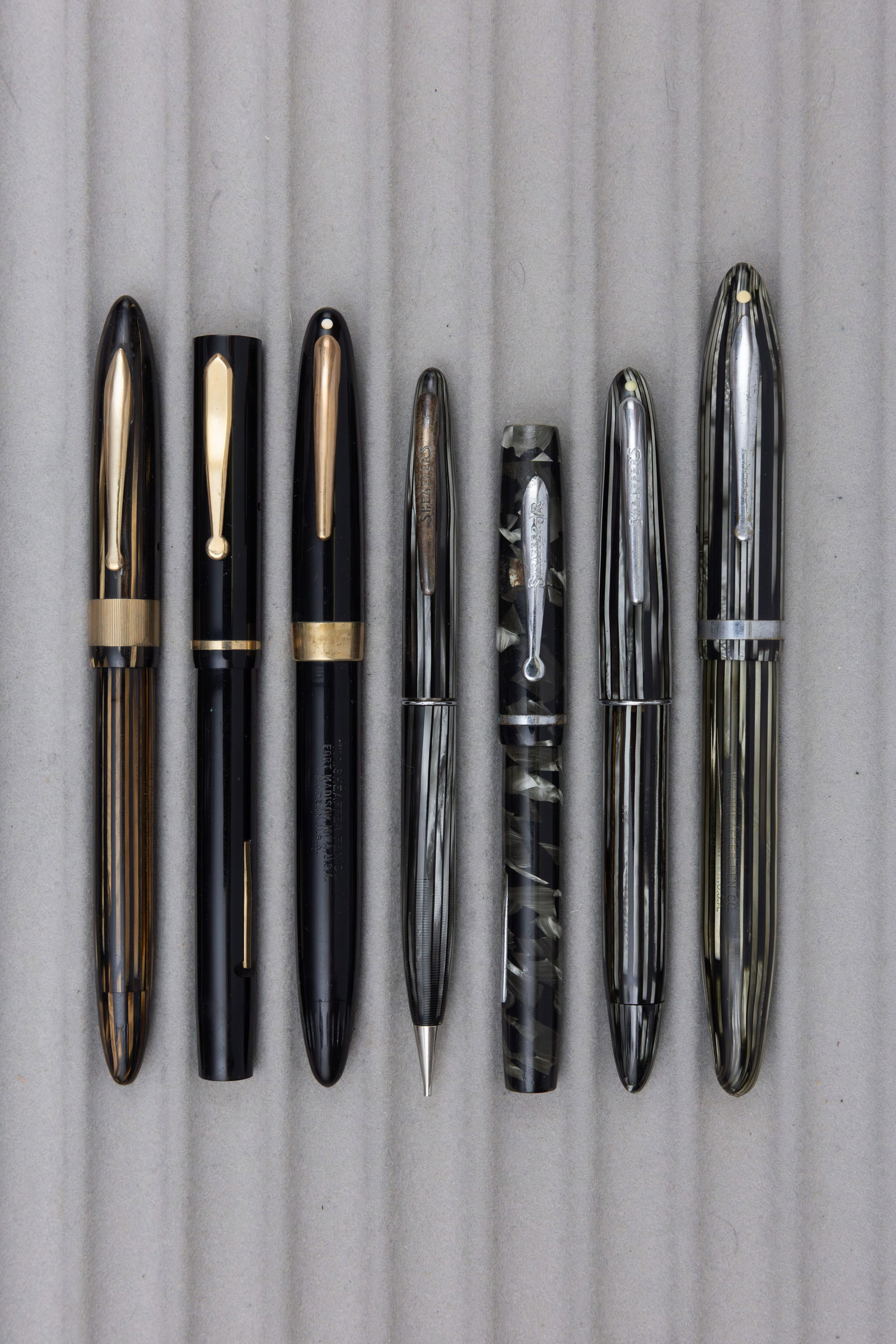 Sheaffer Lever, Piston and Touchdown Fountain Pens and Pencil (7) (1 of 2)