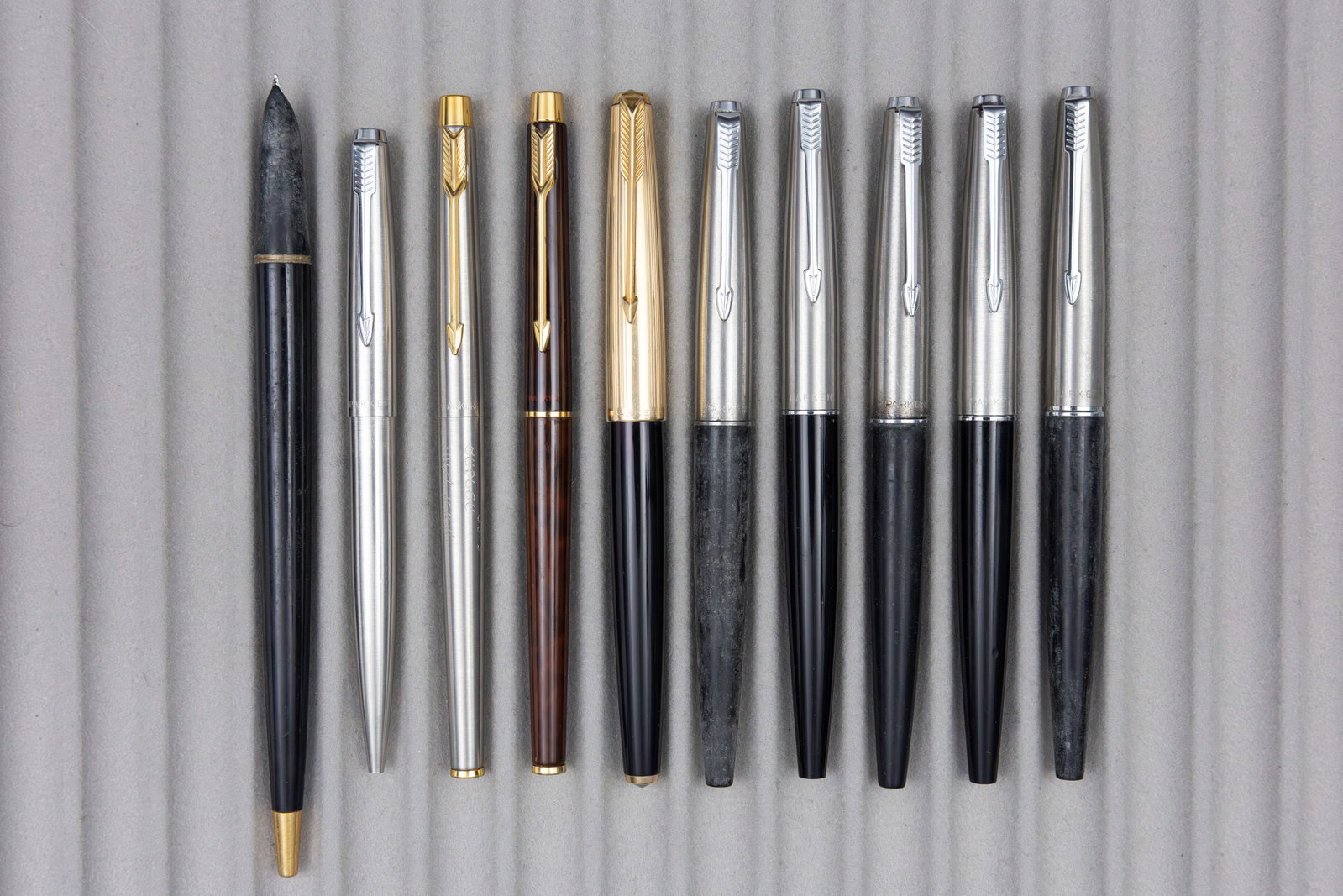 Parker 45, 61 and Classic Fountain Pens and Ballpoints (10) (1 of 2)