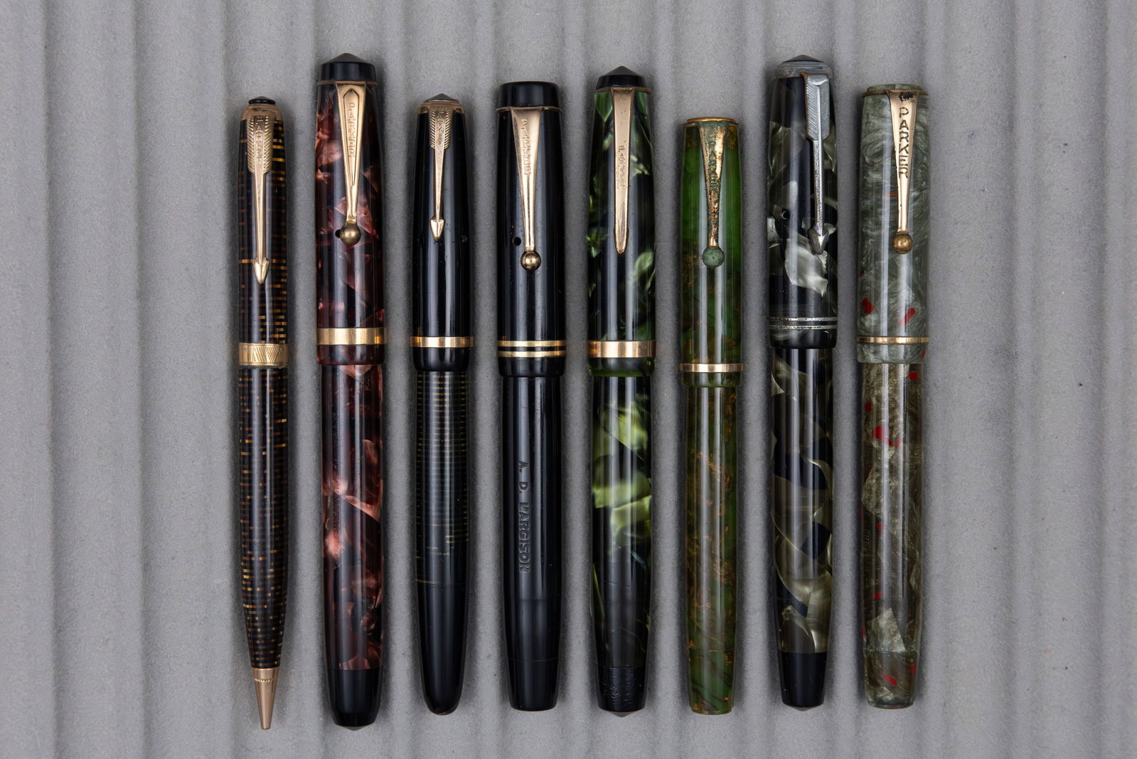 Parker Challenger, Moderne, Vacumatic Fountain Pens (8) (1 of 2)