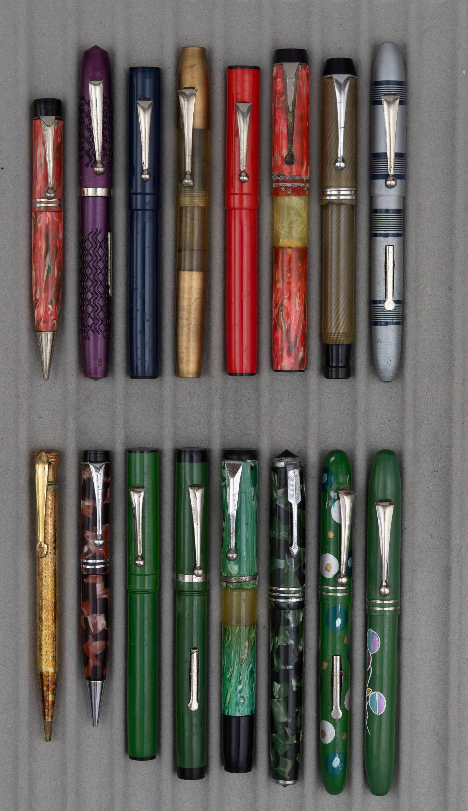 Japanese Warranted Nib Fountain Pens and Pencils (16) (1 of 1)