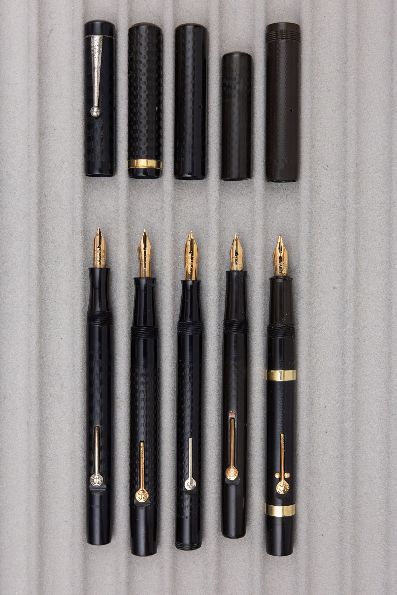Conway Stewart Black Chased Hard Rubber Fountain Pens (5) - 2
