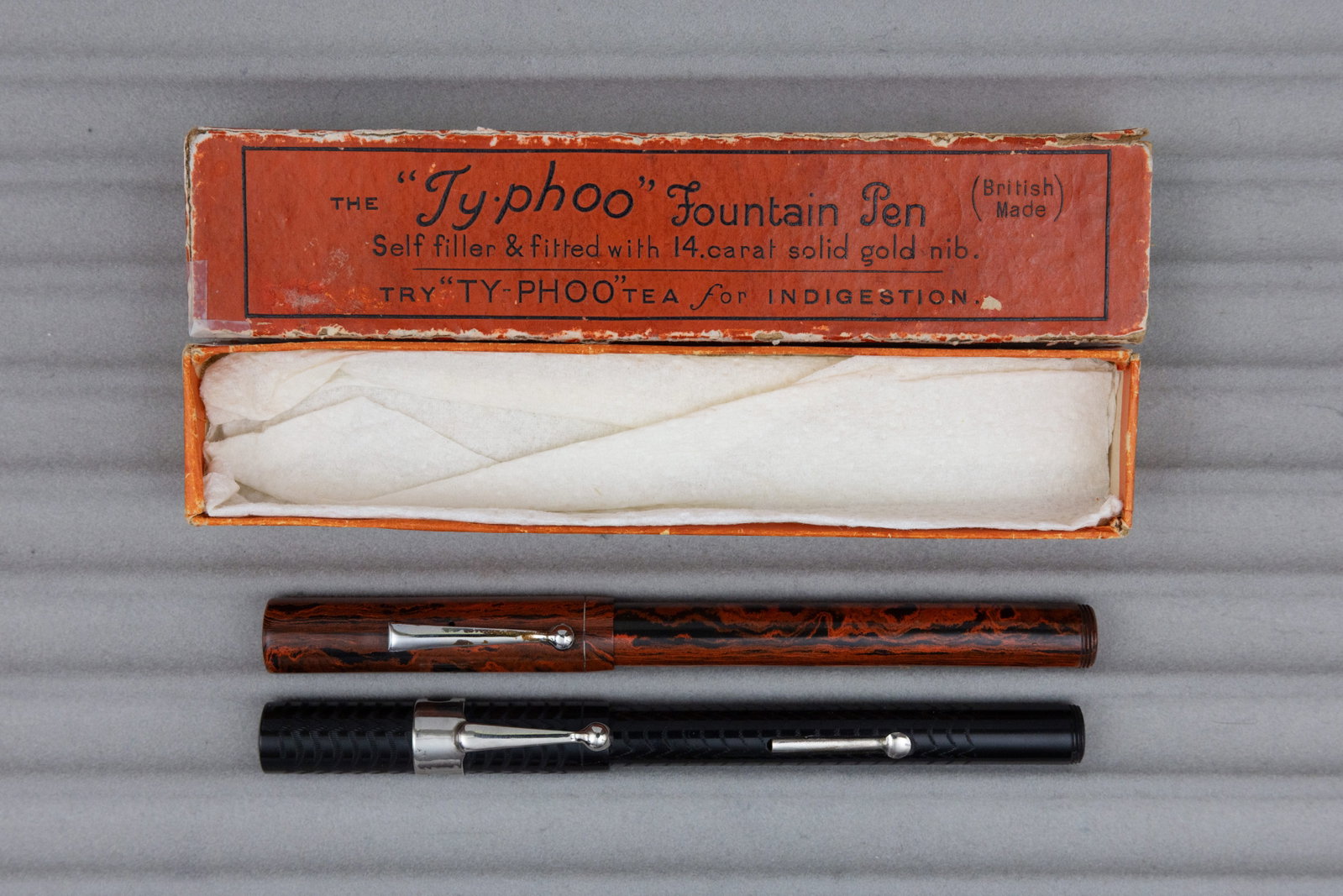 Ty-Phoo Tea English Made Red Mottled and Black Fountain Pens (1 of 2)