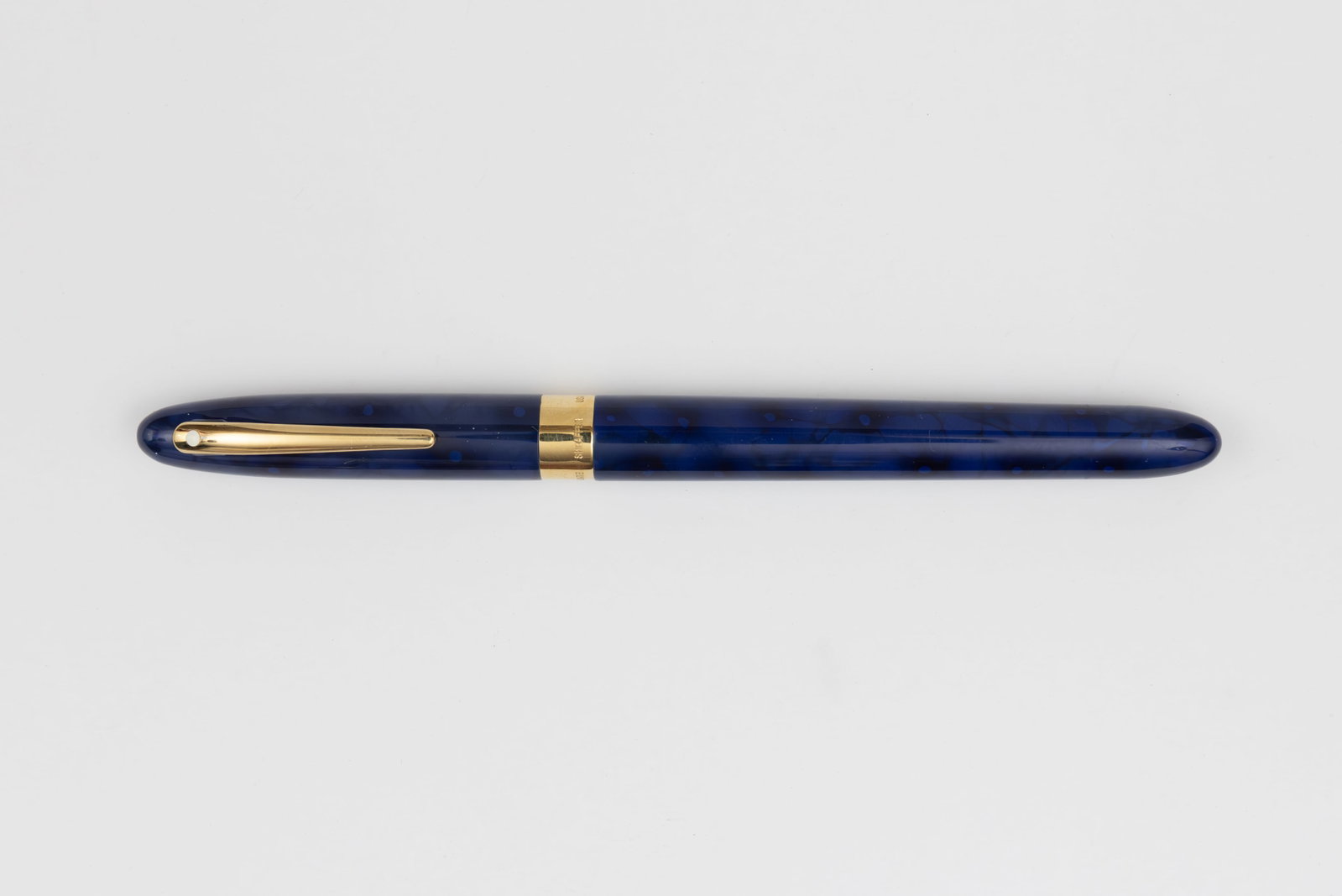 Sheaffer Crest Nova Blue Fountain Pen, 18K Stub Nib (1 of 3)