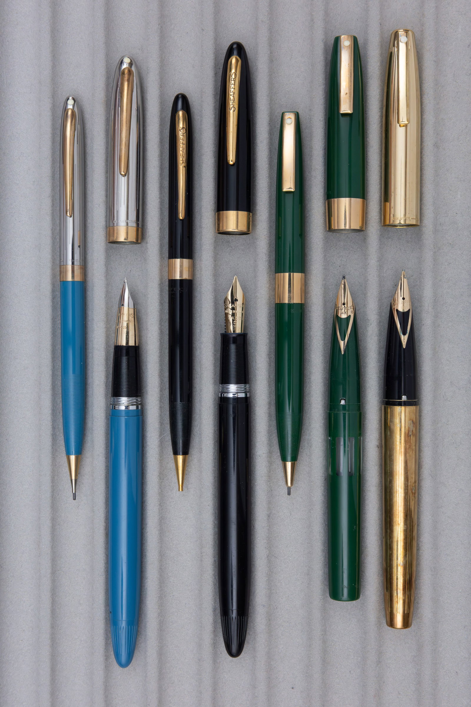 Sheaffer Fountain Pens and Pencils, Boxed (7) - 3