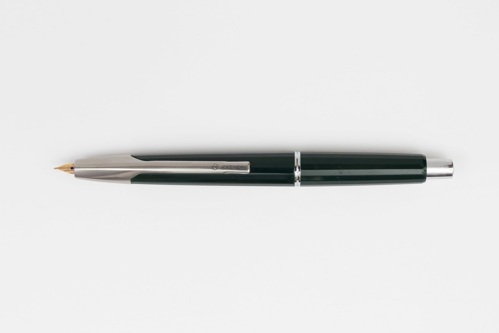Pilot Namiki Faceted Vanishing Point Fountain Pen Green - 2