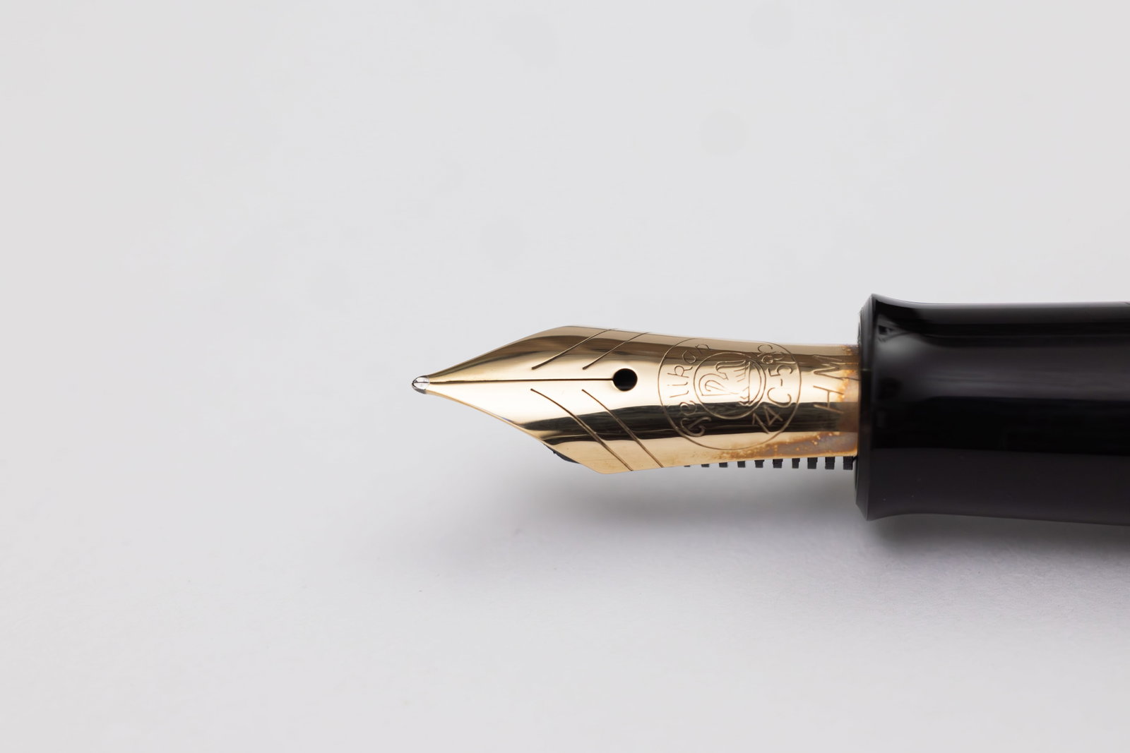 Pelikan M400 Pre 1997 Green Striated Fountain Pen - 3