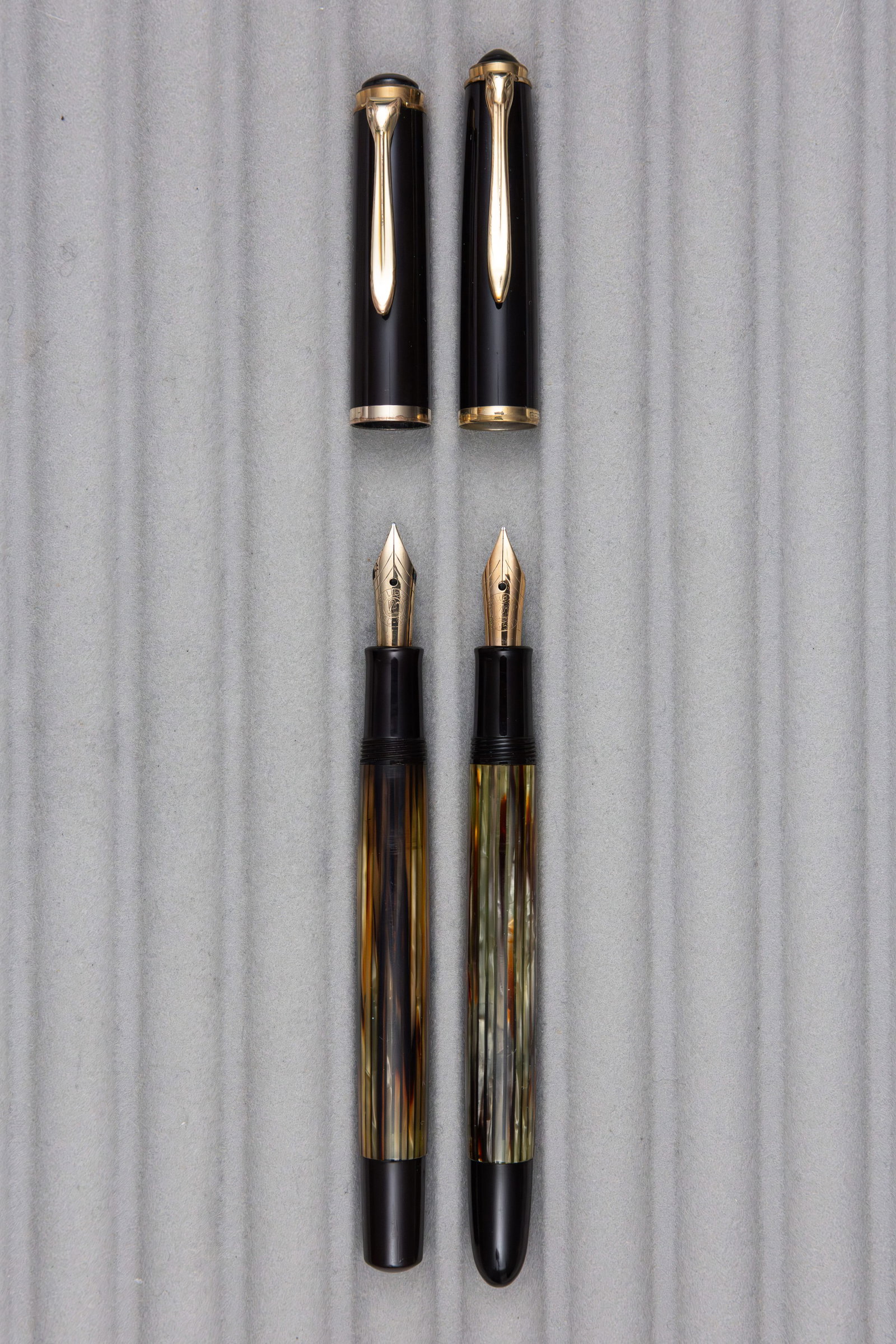 Pelikan 400 and 400NN Tortoise Striated Fountain Pens - 2