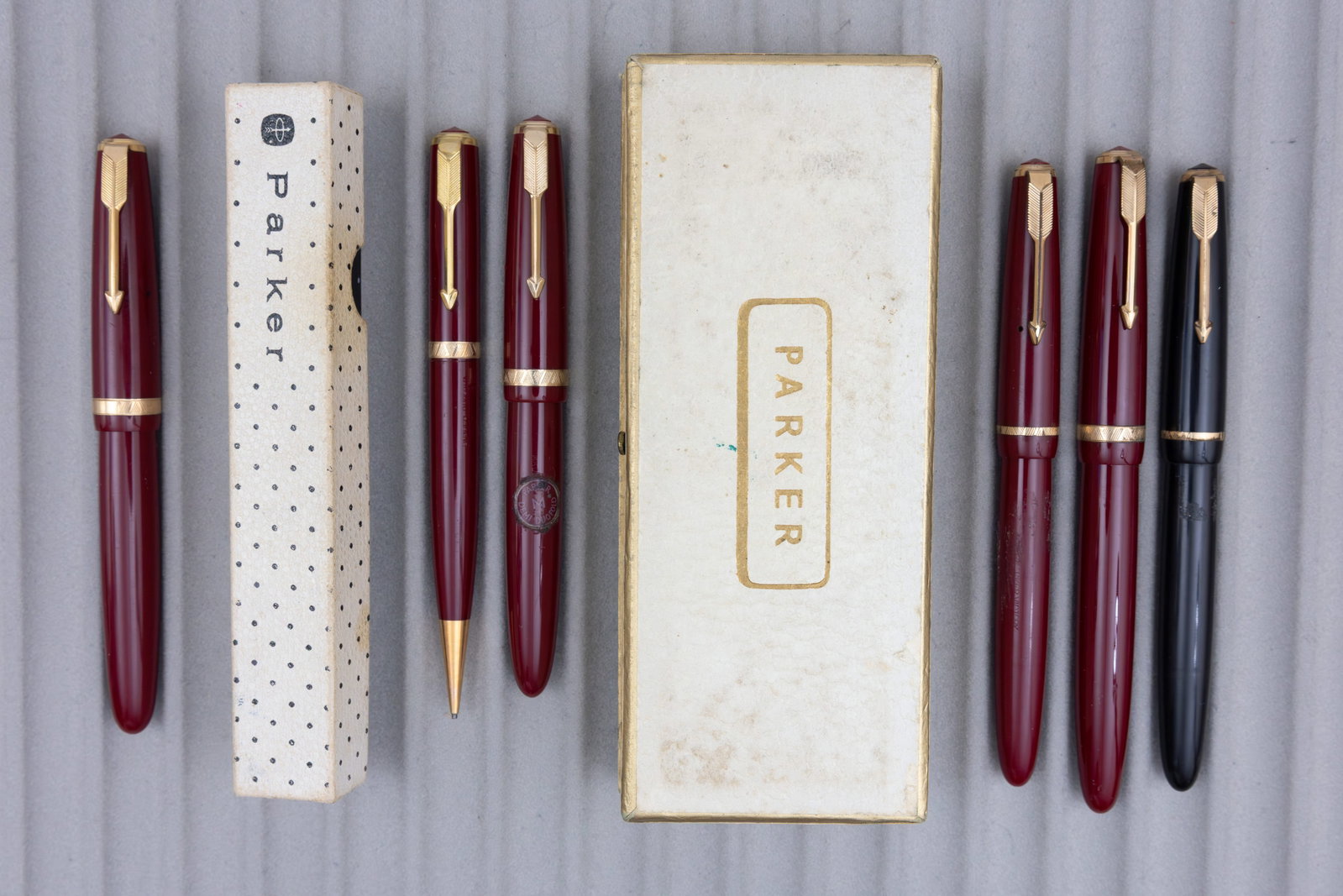 Parker English Duofold Fountain Pens and Pencil (6) (1 of 2)