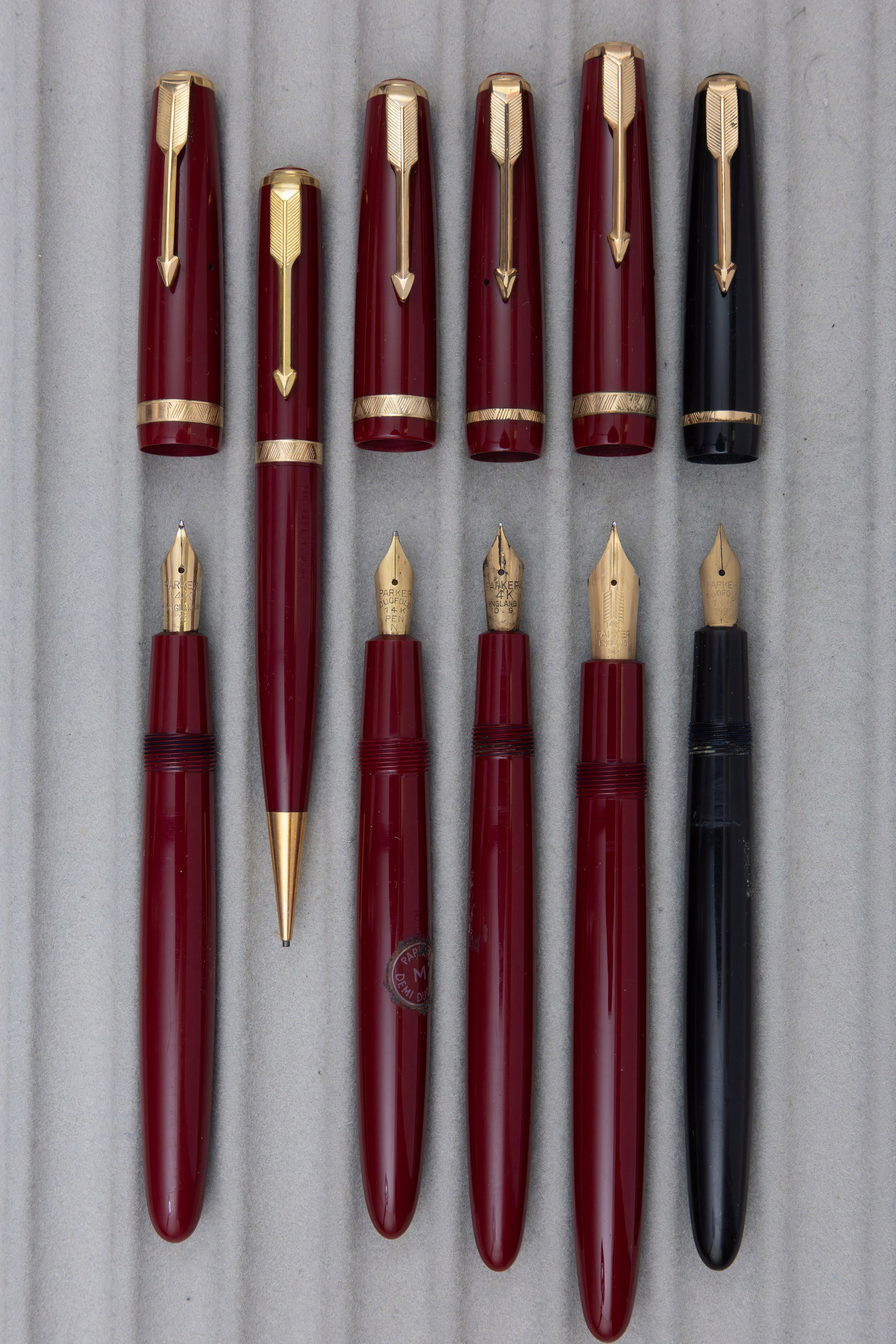 Parker English Duofold Fountain Pens and Pencil (6) - 2
