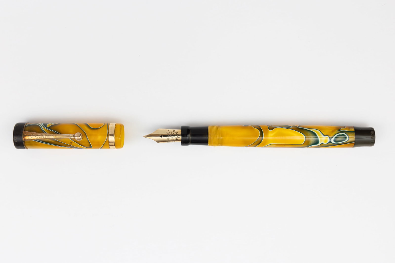 Parker Duofold Senior Chris Thompson Yellow Marble Fountain Pen - 2