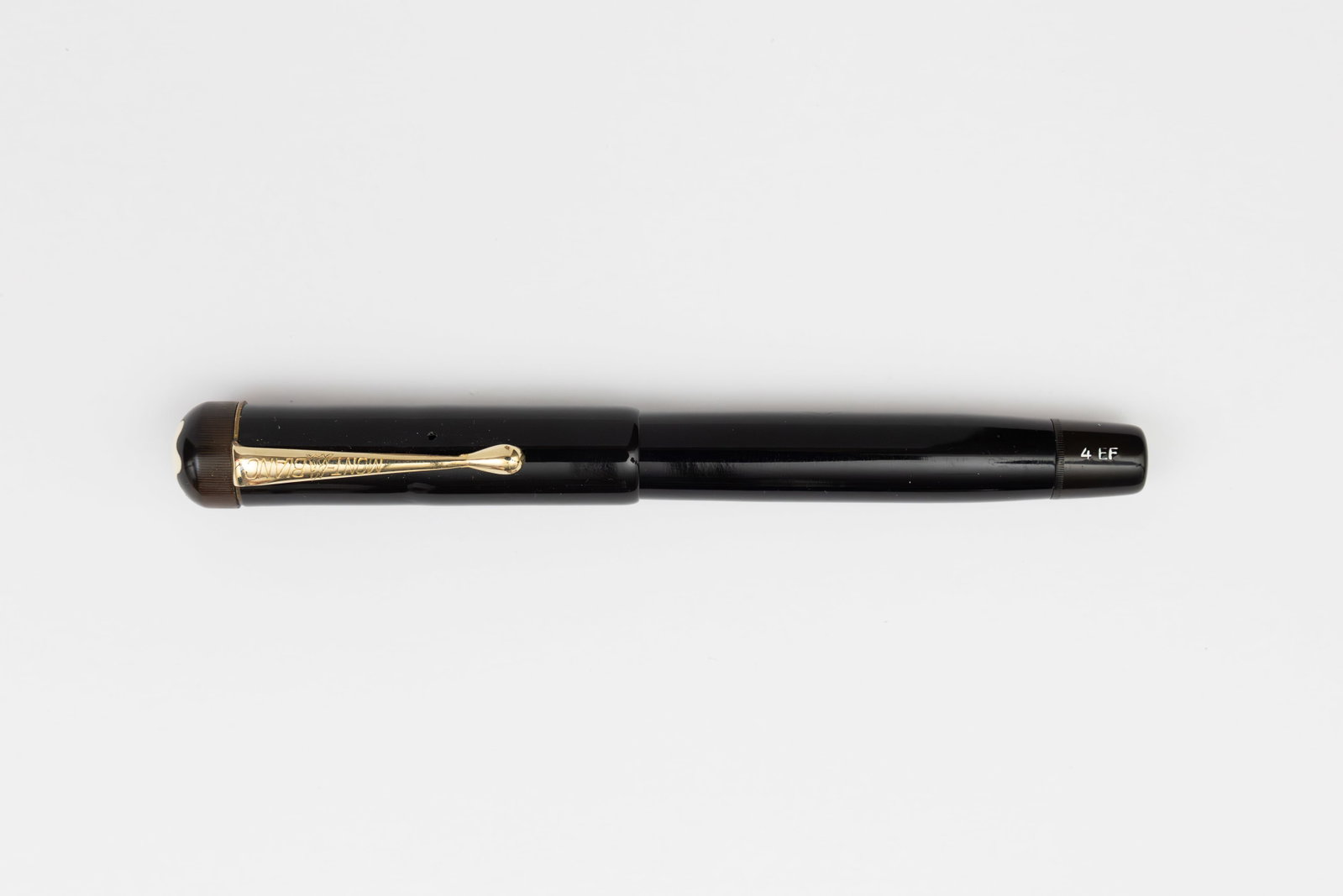 Montblanc 4 Simplo Fountain Pen (1 of 3)