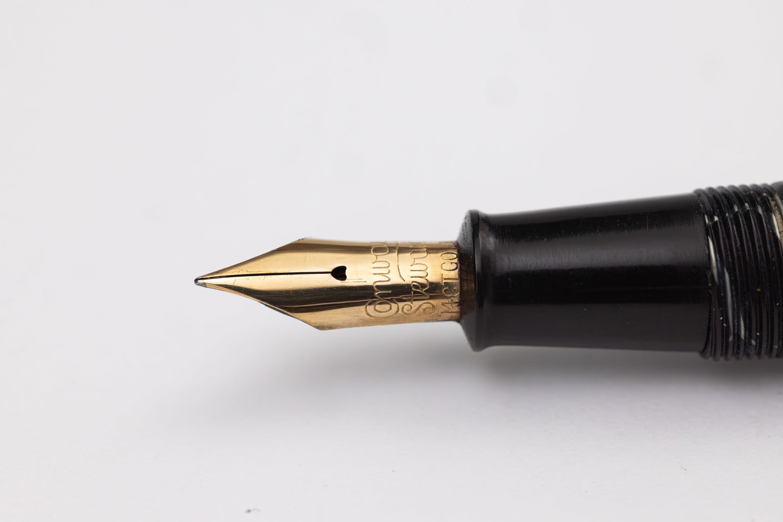 Conway Stewart 28 Cracked Ice Fountain Pen - 3
