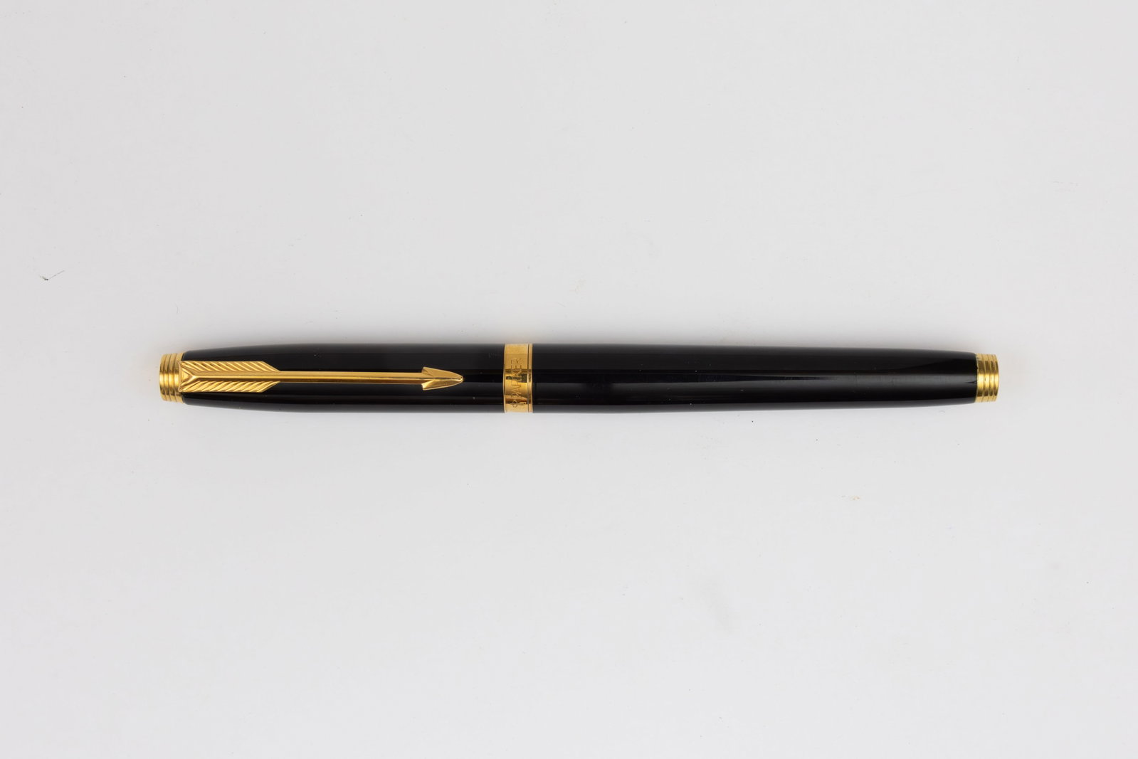 Parker 75 Black Laque Fountain Pen, 18K Nib (1 of 2)