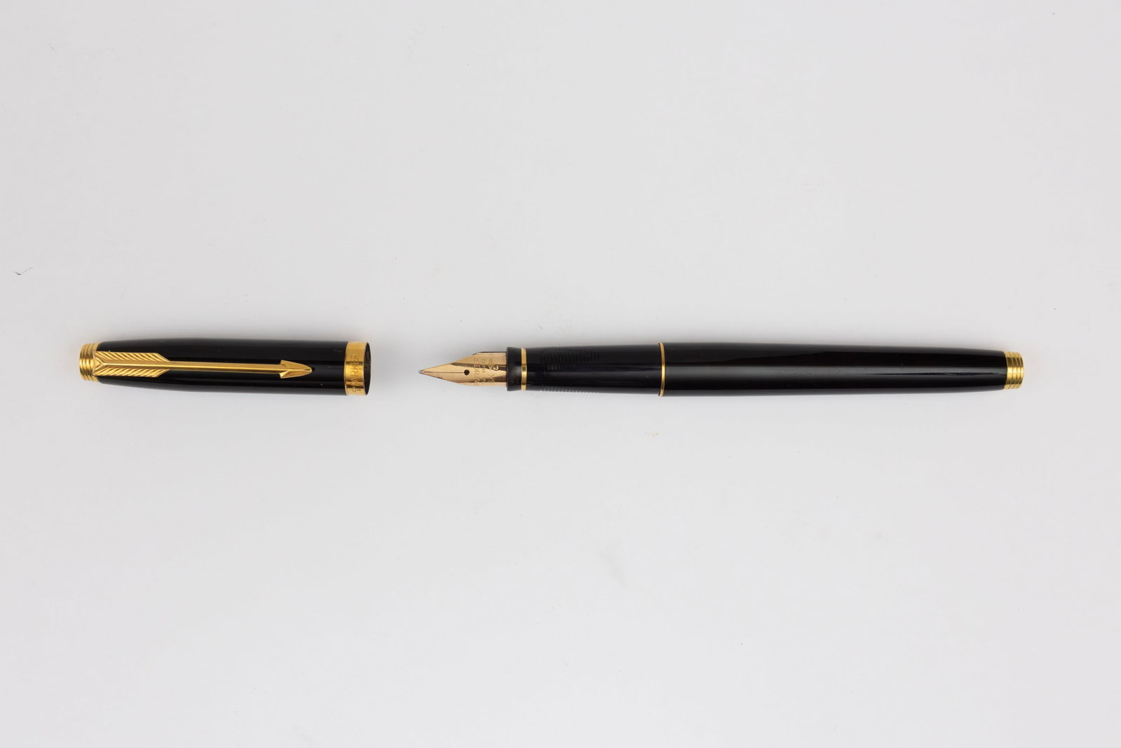 Parker 75 Black Laque Fountain Pen, 18K Nib - 2