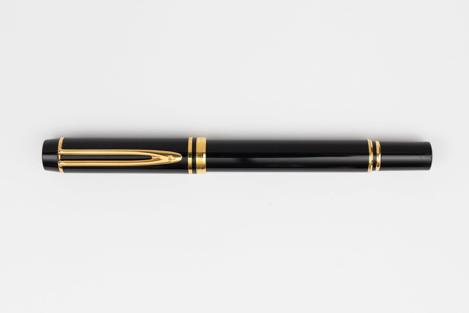 Waterman Le Man 100 Fountain Pen, 18K Nib (1 of 3)