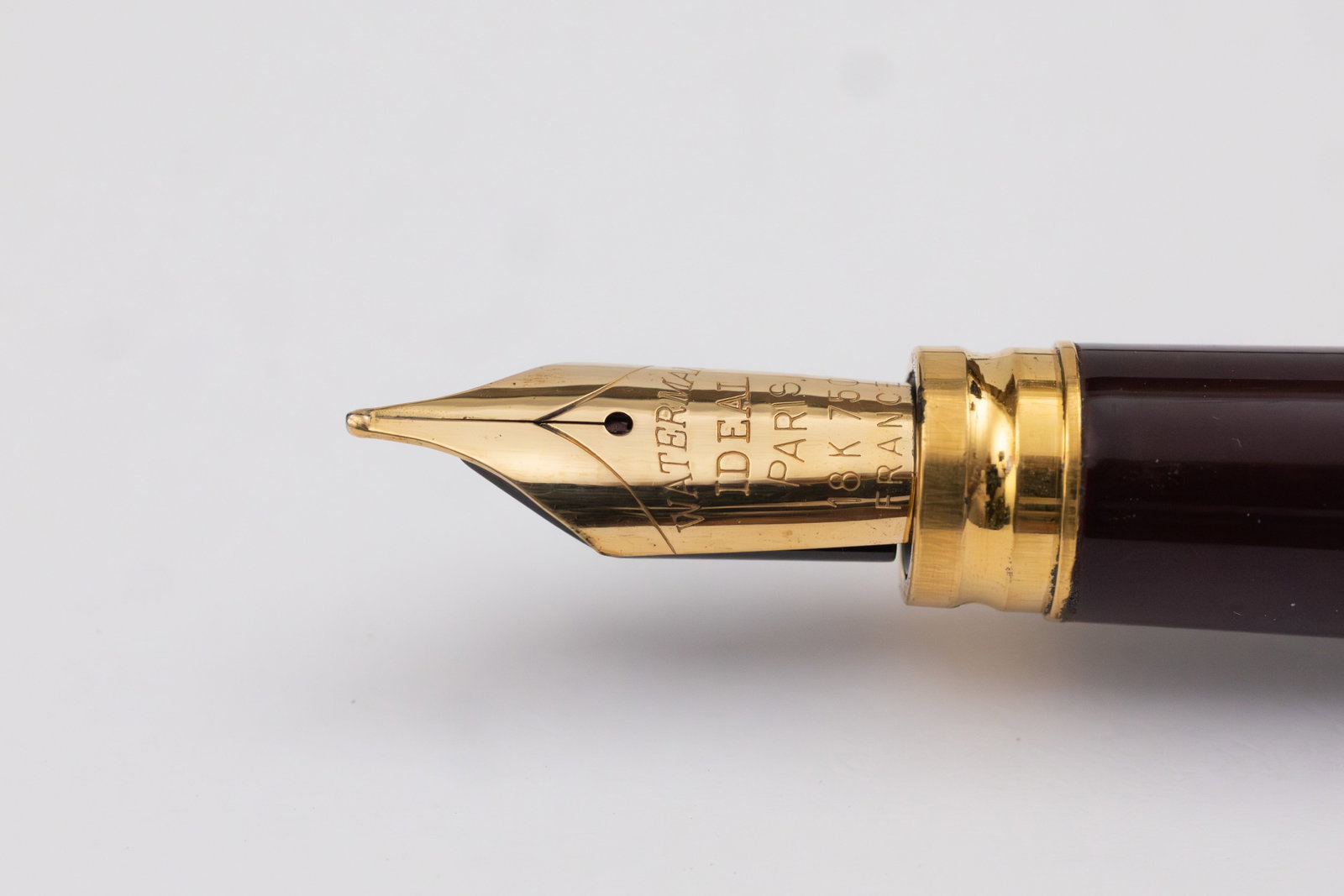 Waterman Gentleman Burgundy Fountain Pen, Boxed - 4