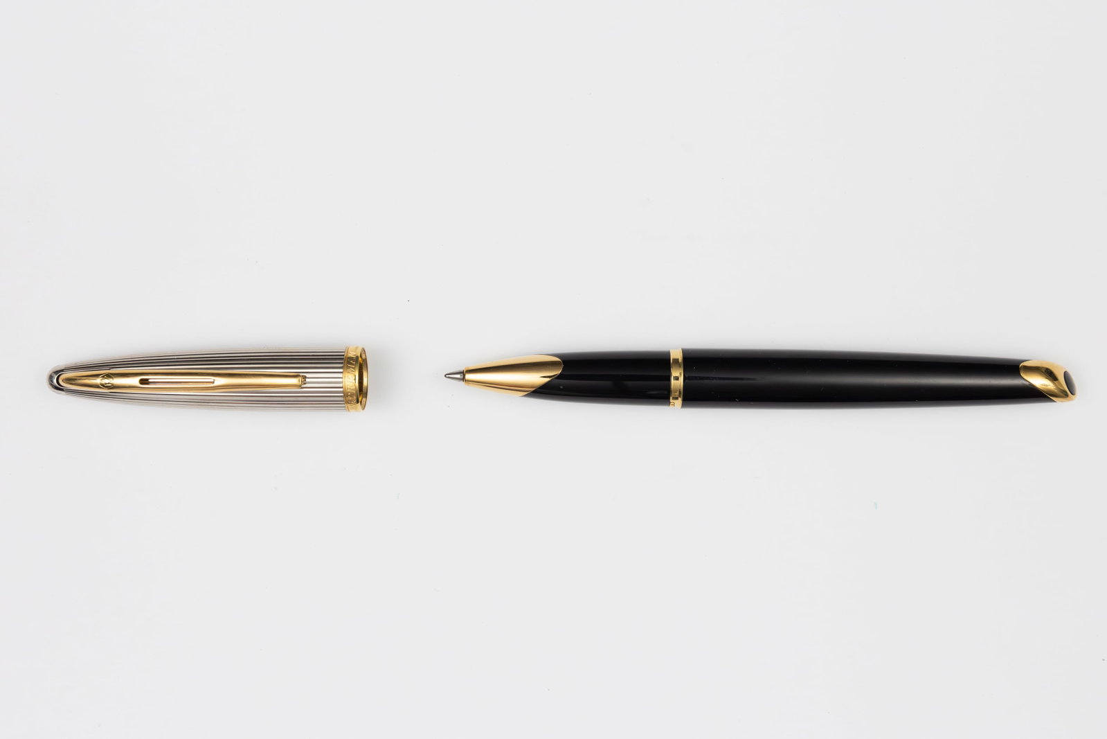 Waterman Carene Black Laque Deluxe Silver Cap Rollerball Pen - 2