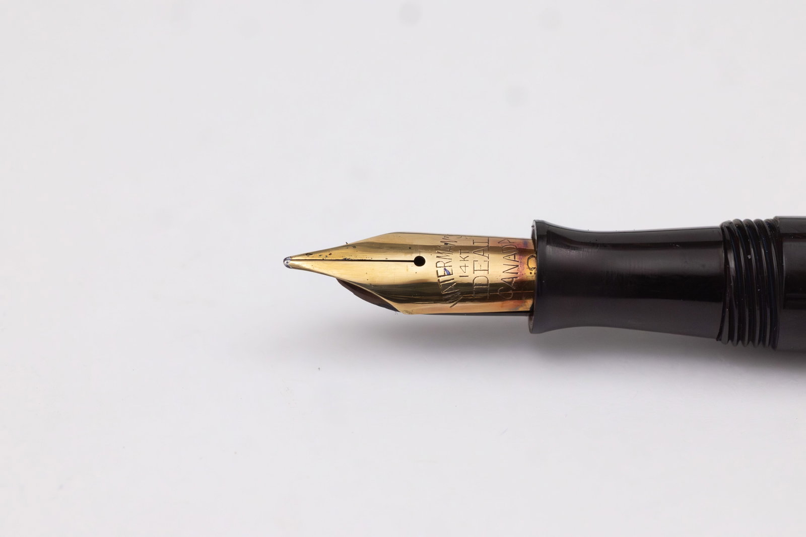 Waterman 0552 1/2 LEC Gold Filled Vine Pattern Fountain Pen - 3