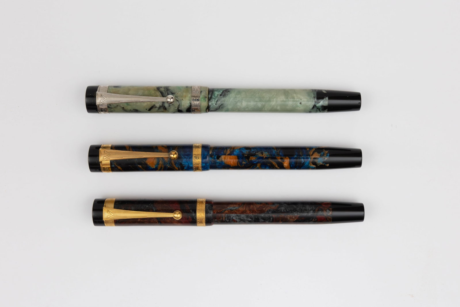 Visconti Ponte Vecchio LE Celluloid 3-Piece Fountain Pen Set, Boxed (1 of 4)