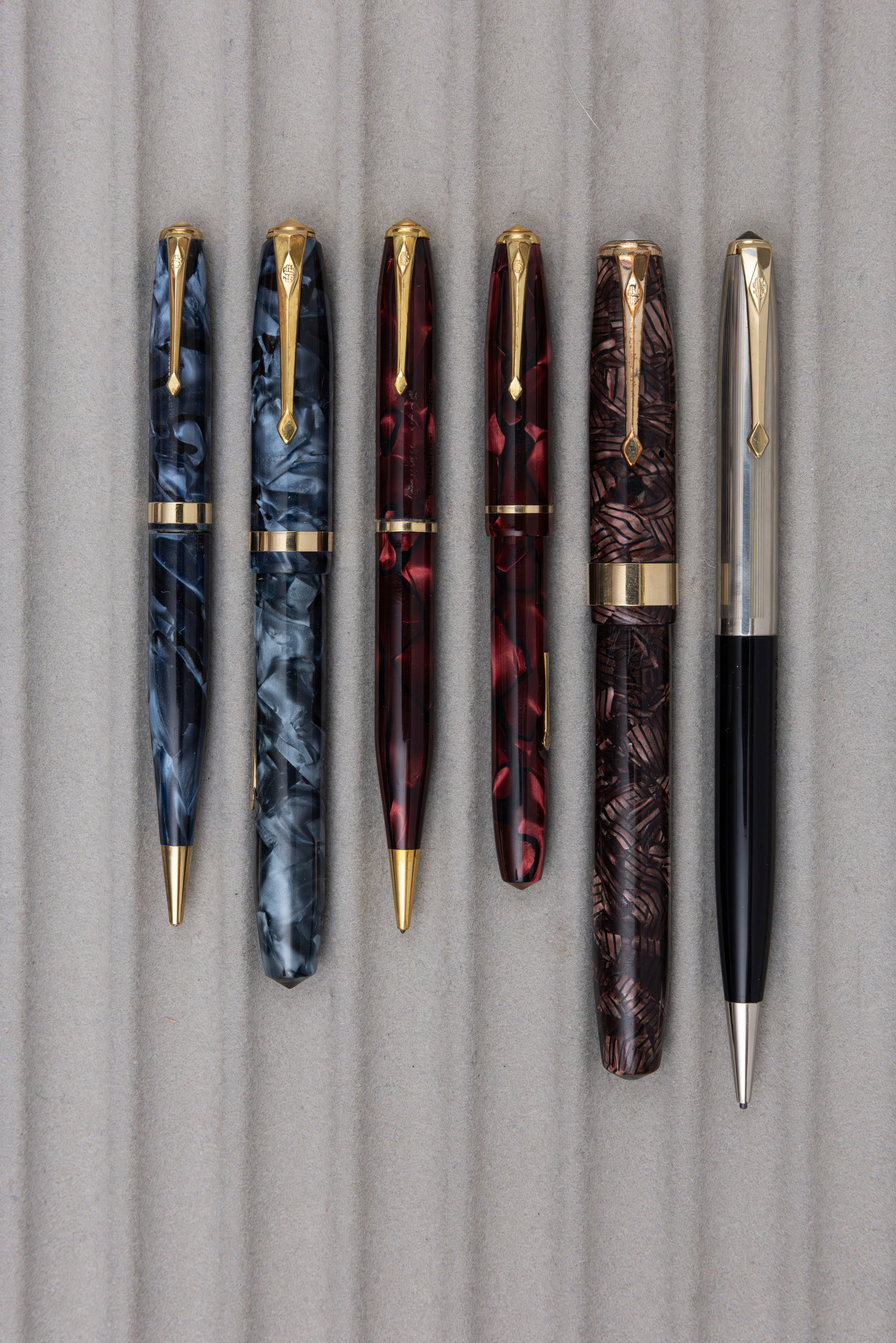 Conway Stewart Boxed Fountain Pens and Pencils (6) - 2